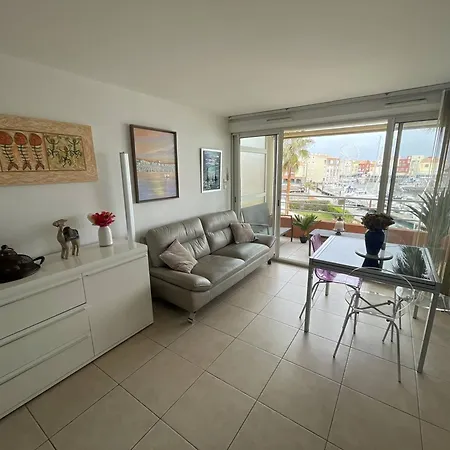 Moderne 2p Avec Belle Vue, Piscine, Parking, Centre-port, Proche Et Commerces - Cap D'agde - Fr-1-723-145