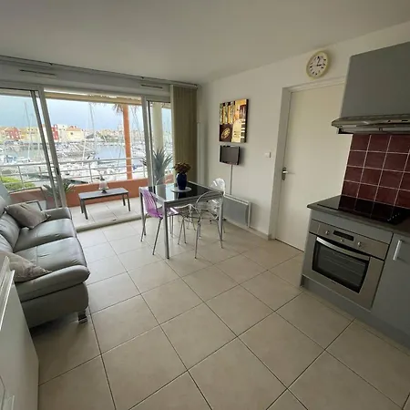 Moderne 2p Avec Belle Vue, Piscine, Parking, Centre-port, Proche Et Commerces - Cap D'agde - Fr-1-723-145 Apartment